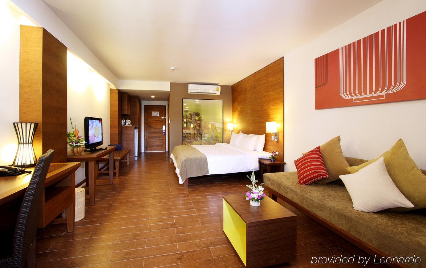 Kamala Beach Inn Phuket Luaran gambar